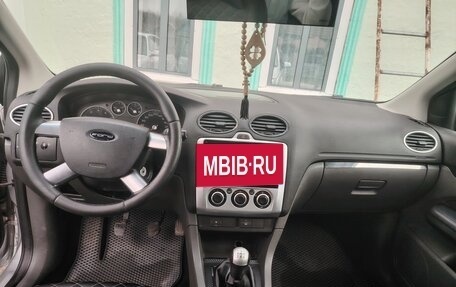 Ford Focus II рестайлинг, 2006 год, 490 000 рублей, 5 фотография