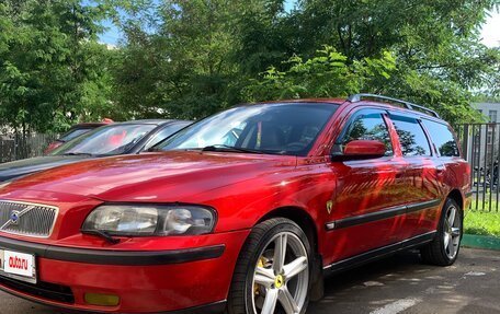 Volvo V70 III рестайлинг, 2003 год, 825 000 рублей, 2 фотография