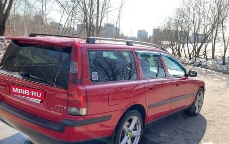 Volvo V70 III рестайлинг, 2003 год, 825 000 рублей, 6 фотография