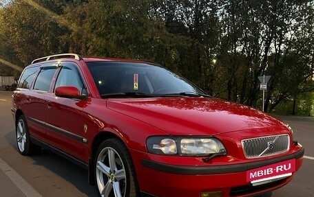 Volvo V70 III рестайлинг, 2003 год, 825 000 рублей, 34 фотография