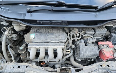 Honda Fit III, 2010 год, 790 000 рублей, 15 фотография