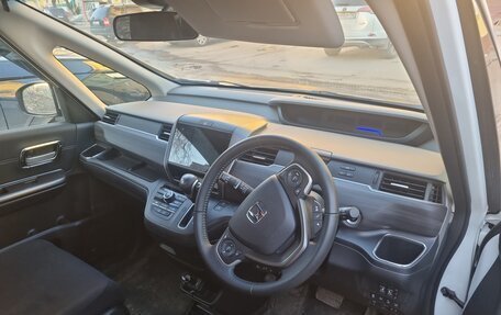 Honda Freed II, 2022 год, 2 370 000 рублей, 5 фотография