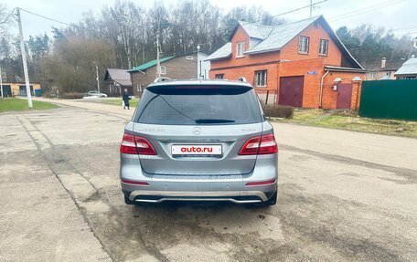 Mercedes-Benz M-Класс, 2012 год, 2 700 000 рублей, 5 фотография