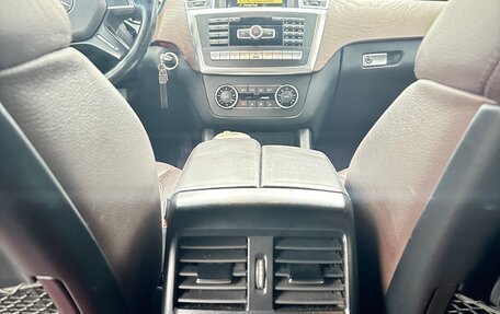 Mercedes-Benz M-Класс, 2012 год, 2 700 000 рублей, 9 фотография