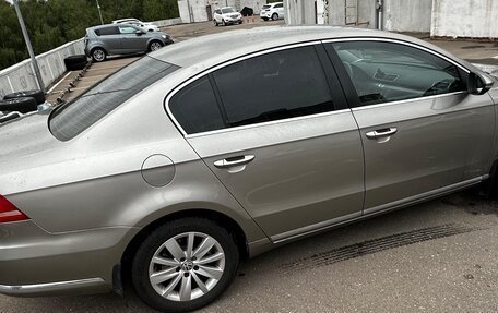 Volkswagen Passat B7, 2012 год, 1 020 000 рублей, 14 фотография