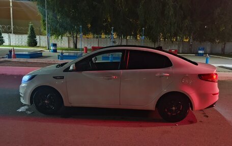 KIA Rio III рестайлинг, 2015 год, 740 000 рублей, 4 фотография