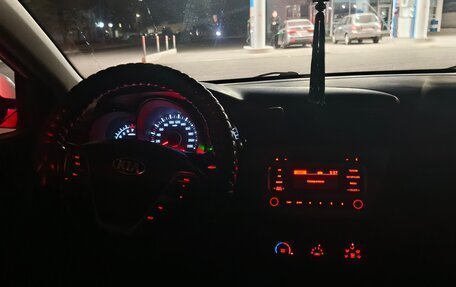 KIA Rio III рестайлинг, 2015 год, 740 000 рублей, 7 фотография