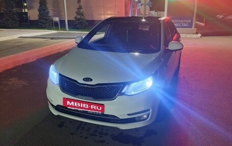 KIA Rio III рестайлинг, 2015 год, 740 000 рублей, 2 фотография