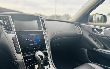 Infiniti Q50 I рестайлинг, 2018 год, 2 500 000 рублей, 11 фотография