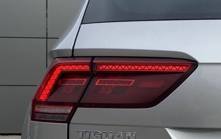 Volkswagen Tiguan II, 2018 год, 2 199 000 рублей, 12 фотография