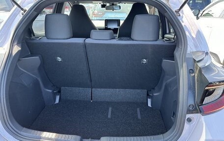 Toyota Yaris, 2020 год, 1 390 000 рублей, 7 фотография