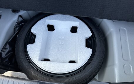 Toyota Yaris, 2020 год, 1 390 000 рублей, 11 фотография