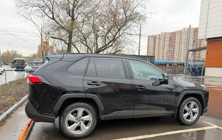 Toyota RAV4, 2021 год, 3 500 000 рублей, 4 фотография