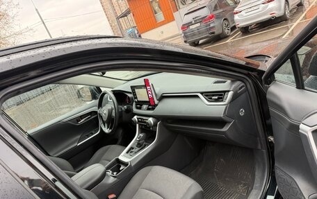 Toyota RAV4, 2021 год, 3 500 000 рублей, 5 фотография