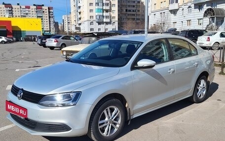 Volkswagen Jetta VI, 2014 год, 1 250 000 рублей, 2 фотография