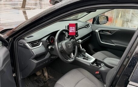 Toyota RAV4, 2021 год, 3 500 000 рублей, 8 фотография