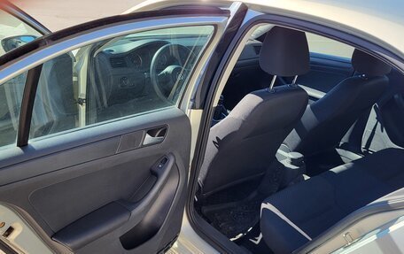 Volkswagen Jetta VI, 2014 год, 1 250 000 рублей, 14 фотография