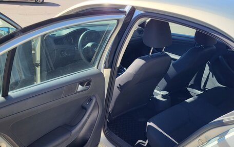 Volkswagen Jetta VI, 2014 год, 1 250 000 рублей, 15 фотография