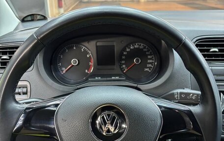 Volkswagen Polo VI (EU Market), 2017 год, 1 400 000 рублей, 10 фотография