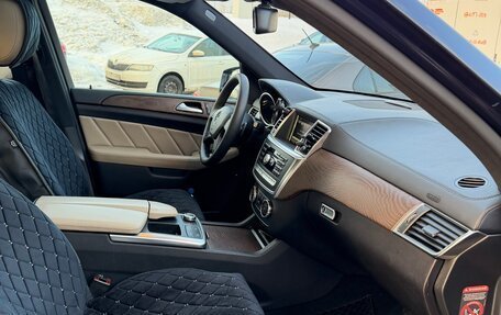 Mercedes-Benz GL-Класс, 2015 год, 3 250 000 рублей, 16 фотография