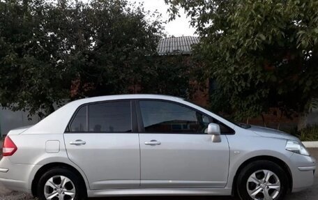 Nissan Tiida, 2013 год, 870 000 рублей, 2 фотография