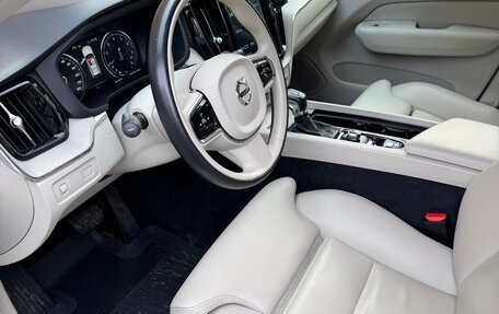 Volvo XC60 II, 2019 год, 3 600 000 рублей, 3 фотография