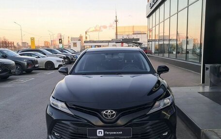 Toyota Camry, 2019 год, 2 630 000 рублей, 4 фотография