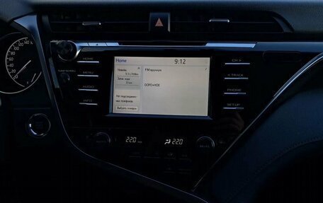 Toyota Camry, 2019 год, 2 630 000 рублей, 18 фотография