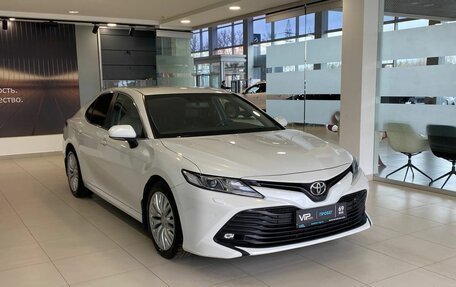 Toyota Camry, 2019 год, 2 697 000 рублей, 3 фотография