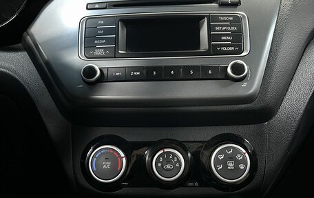 KIA Rio III рестайлинг, 2015 год, 1 102 000 рублей, 20 фотография