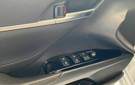 Toyota Camry, 2019 год, 2 697 000 рублей, 14 фотография