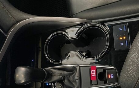 Toyota Camry, 2019 год, 2 697 000 рублей, 19 фотография