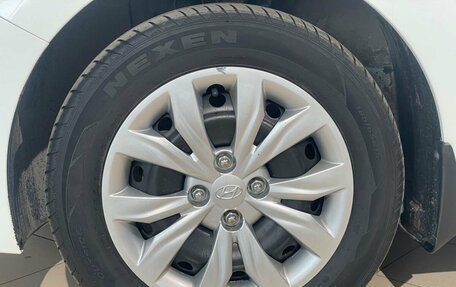 Hyundai Solaris II рестайлинг, 2018 год, 1 390 000 рублей, 15 фотография