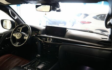 Lexus LX III, 2018 год, 8 000 000 рублей, 15 фотография