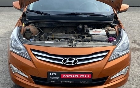 Hyundai Solaris II рестайлинг, 2015 год, 1 055 000 рублей, 11 фотография