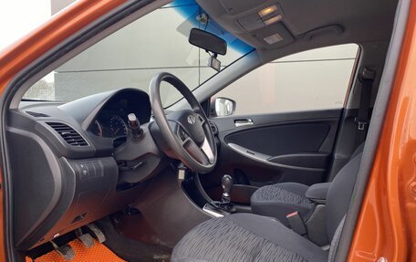 Hyundai Solaris II рестайлинг, 2015 год, 1 055 000 рублей, 20 фотография