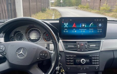 Mercedes-Benz E-Класс, 2010 год, 1 550 000 рублей, 11 фотография