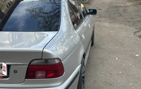 BMW 5 серия, 1998 год, 800 000 рублей, 8 фотография