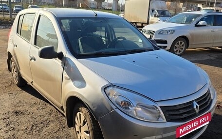 Renault Sandero I, 2013 год, 450 000 рублей, 9 фотография
