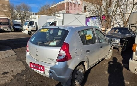 Renault Sandero I, 2013 год, 450 000 рублей, 2 фотография