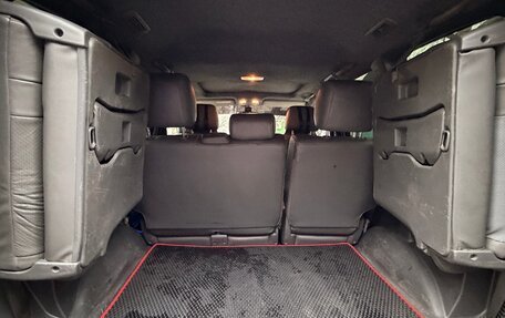 Toyota Land Cruiser Prado 120 рестайлинг, 2006 год, 1 700 000 рублей, 4 фотография