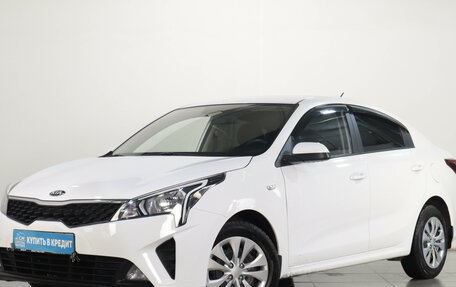 KIA Rio IV, 2021 год, 1 799 000 рублей, 12 фотография