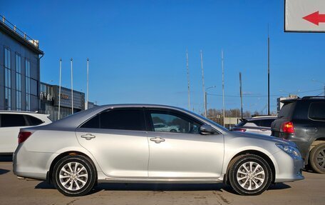 Toyota Camry, 2012 год, 1 390 000 рублей, 4 фотография