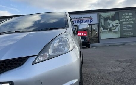 Honda Fit III, 2010 год, 700 000 рублей, 8 фотография