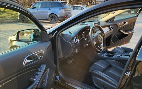 Mercedes-Benz GLA, 2019 год, 2 499 999 рублей, 19 фотография