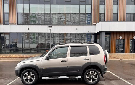 Chevrolet Niva I рестайлинг, 2016 год, 730 000 рублей, 2 фотография