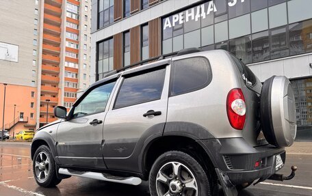 Chevrolet Niva I рестайлинг, 2016 год, 730 000 рублей, 5 фотография