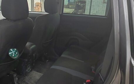 Mitsubishi Outlander III рестайлинг 3, 2010 год, 1 000 000 рублей, 5 фотография