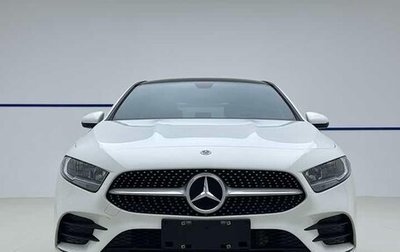 Mercedes-Benz A-Класс, 2023 год, 2 100 000 рублей, 1 фотография