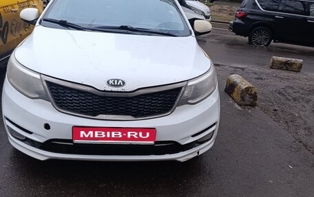 KIA Rio III рестайлинг, 2017 год, 650 000 рублей, 1 фотография